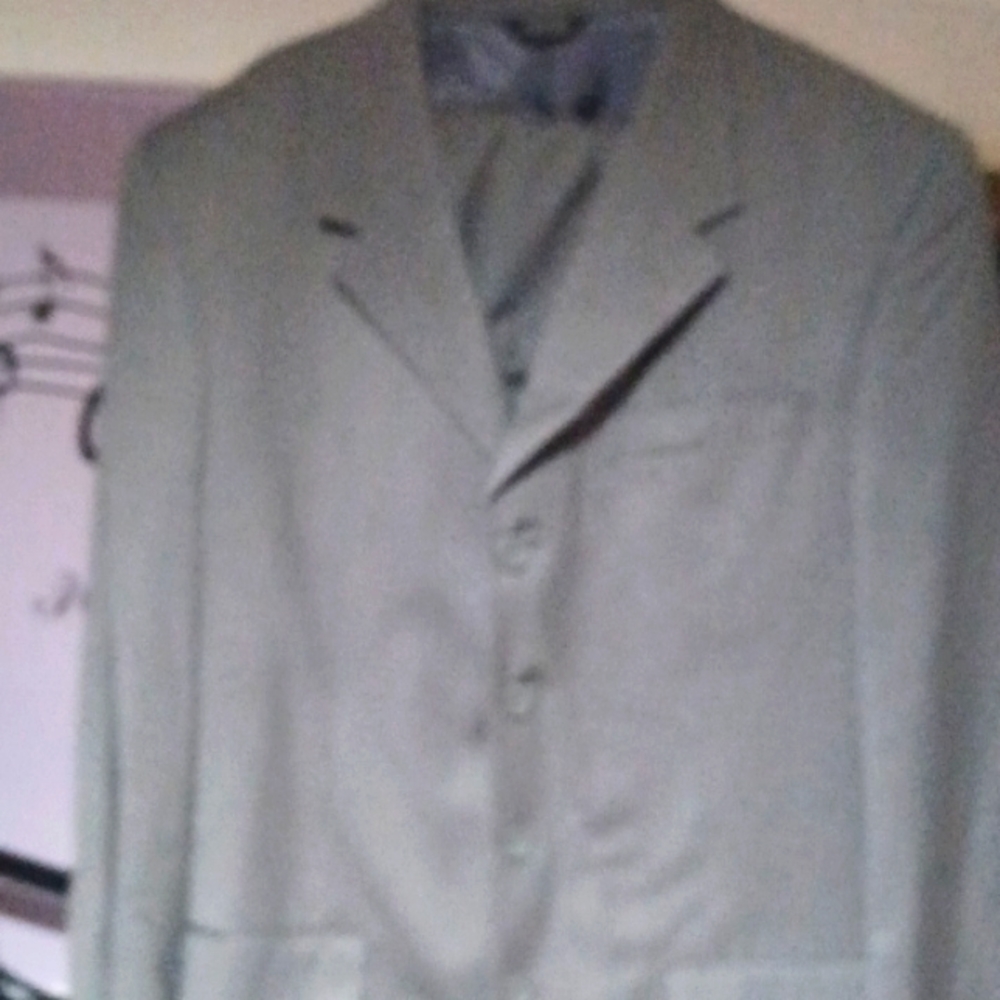 Suit